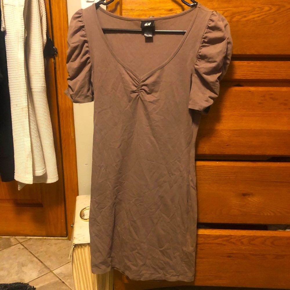 Brownish/Tan Knee Length Fitted Dress!  H&M Size Small